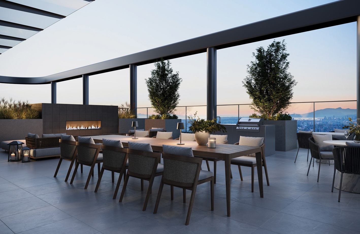 OUTDOOR DINING, BBQ & FIREPLACE